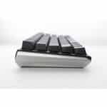 ⁦Ducky One 3 Classic Black/White SF 65% Red Switch⁩ - الصورة ⁦4⁩